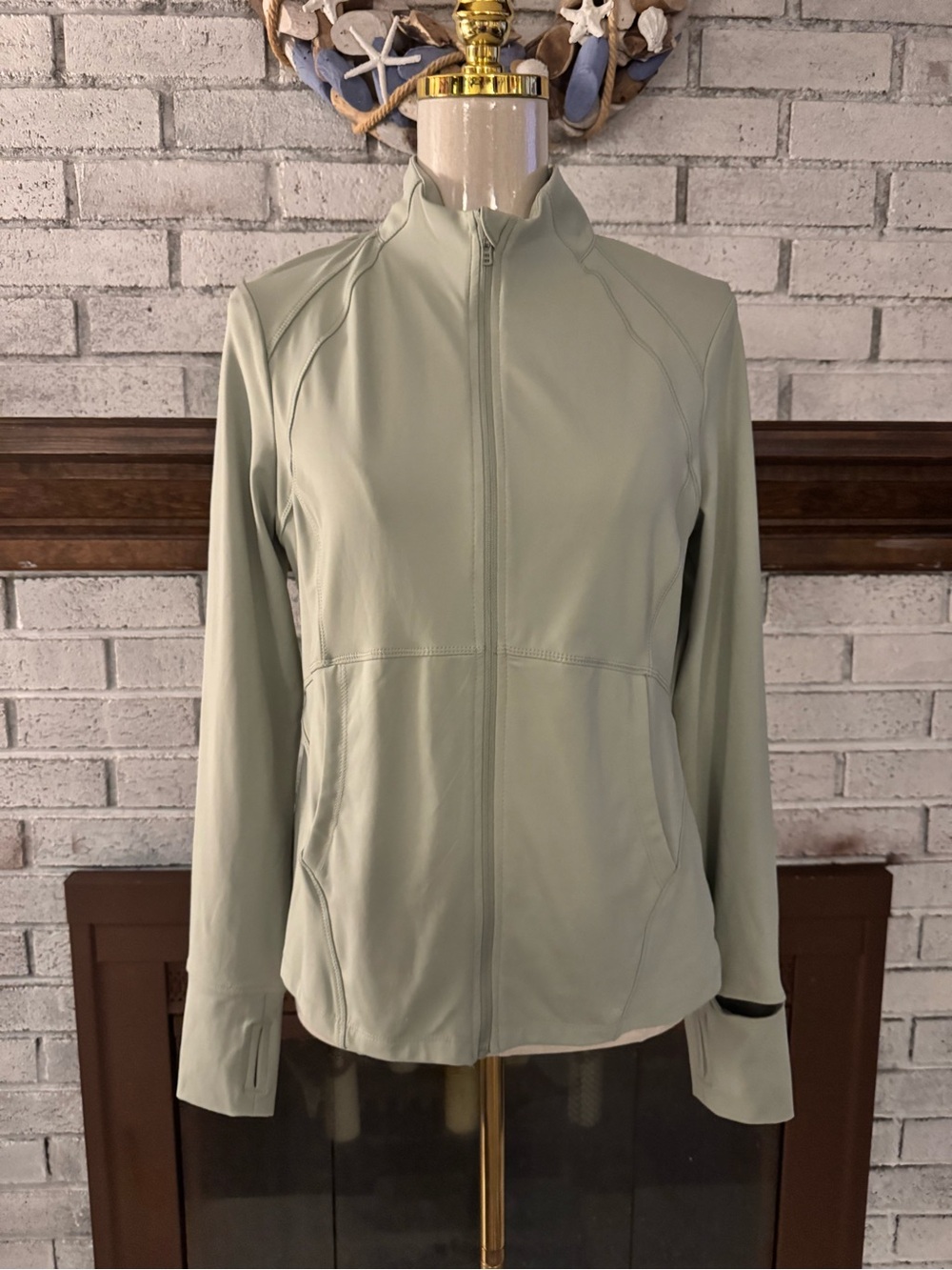 Avis Light Sage Full-Zip Active Jacket